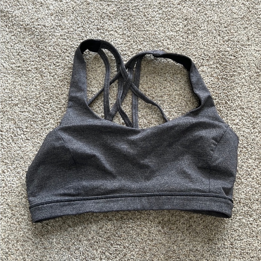 Lululemon bra Free to be Serene